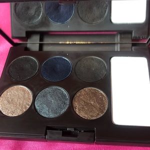 Laura Mercier Palette